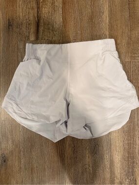 lululemon Hotty Hot high rise short 4” *special edition
